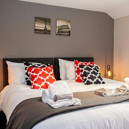 Fabulous Newly Refurbished Apartment - Great Links Bury  Buitenkant foto